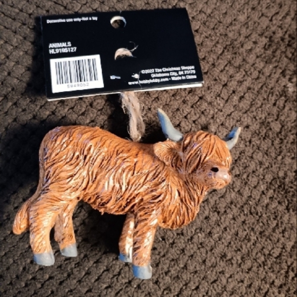 NWT Highland Cow Ornament.